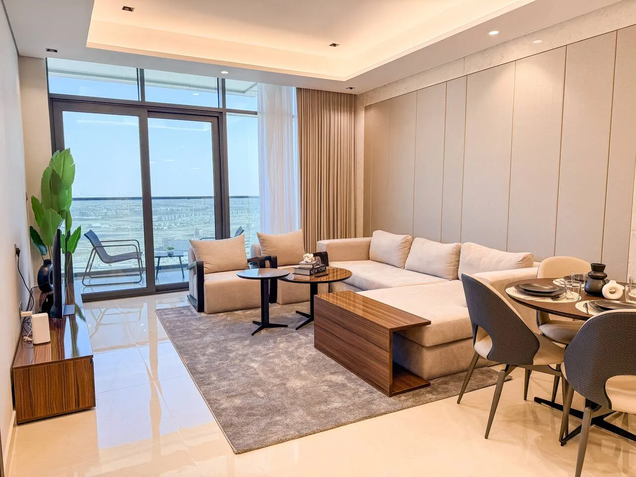 Stylish 1BR, High Floor